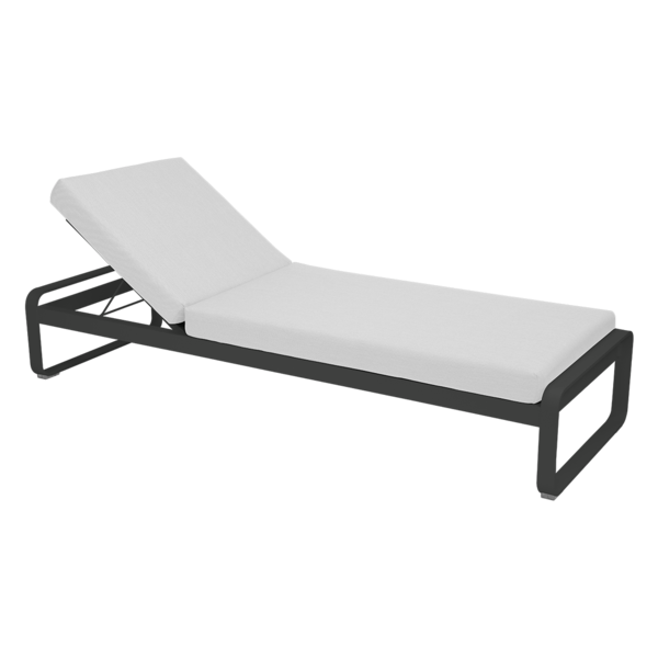 BELLEVIE PREMIUM SUNLOUNGER by Fermob