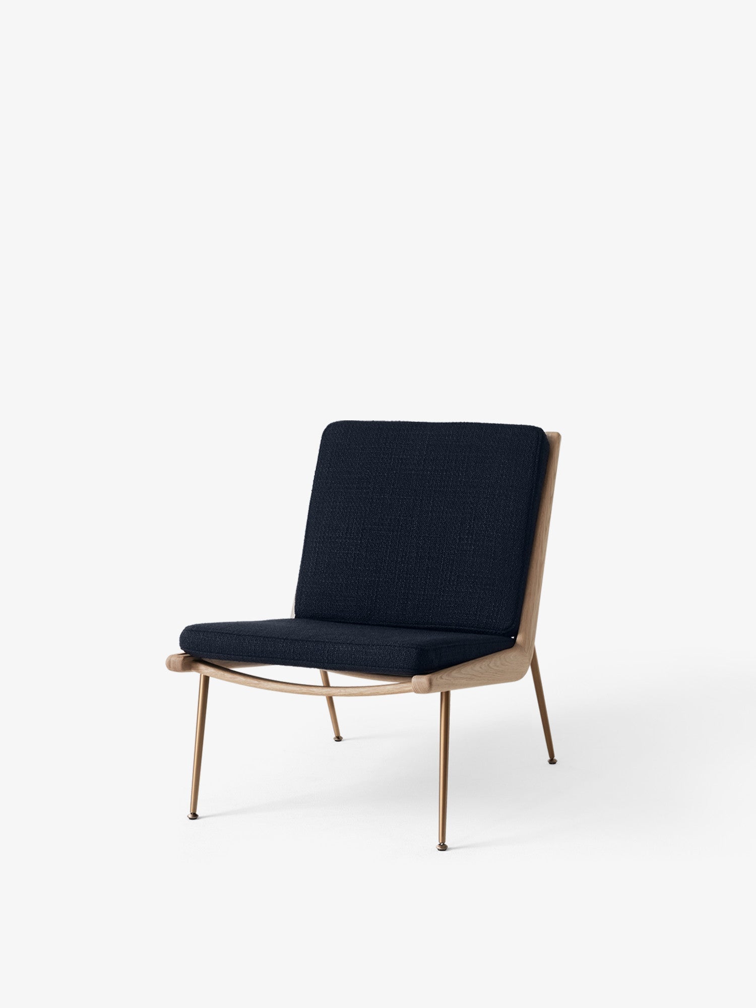 Boomerang Lounge Chair HM1 by &tradition