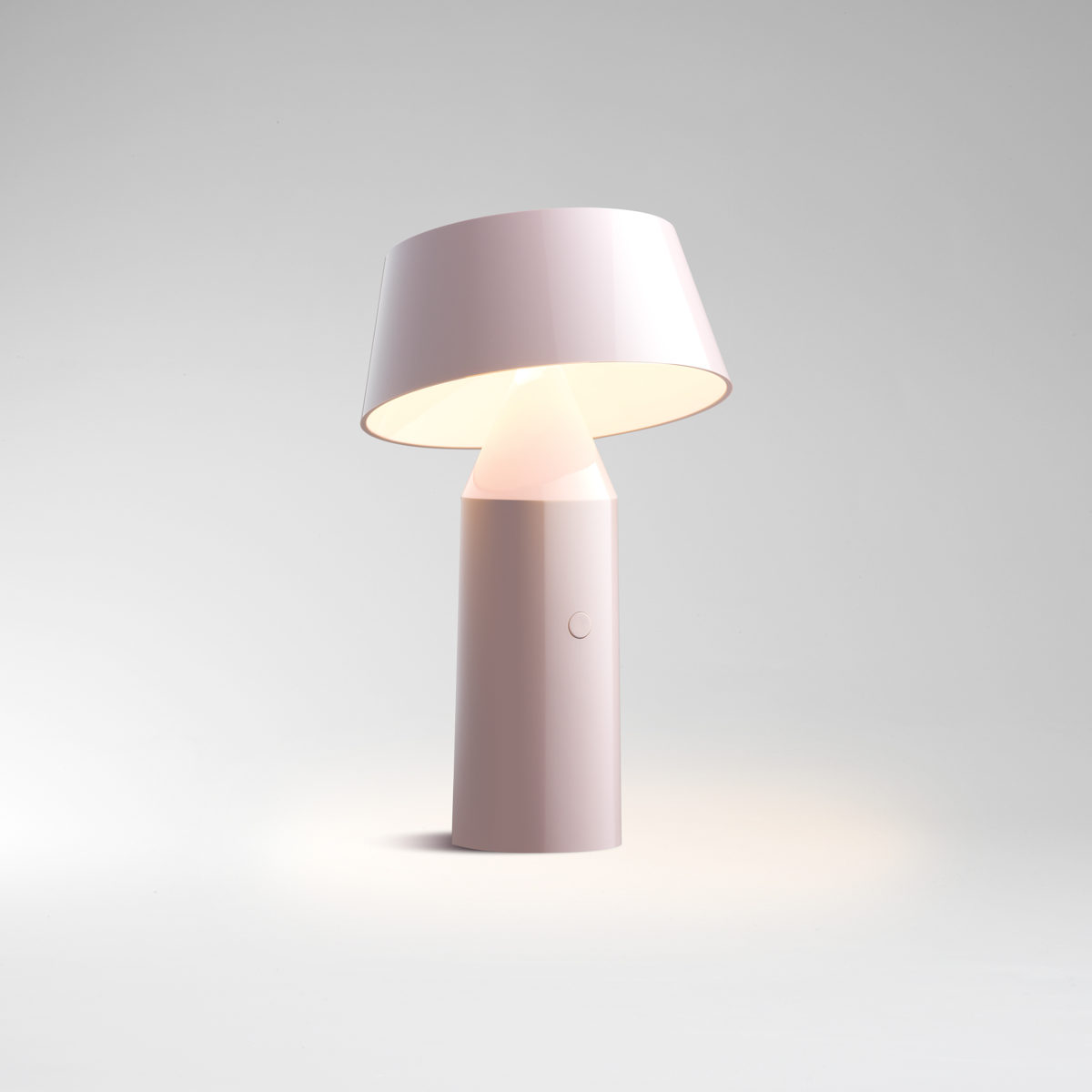 BICOCA - LED cordless polycarbonate table lamp by Marset