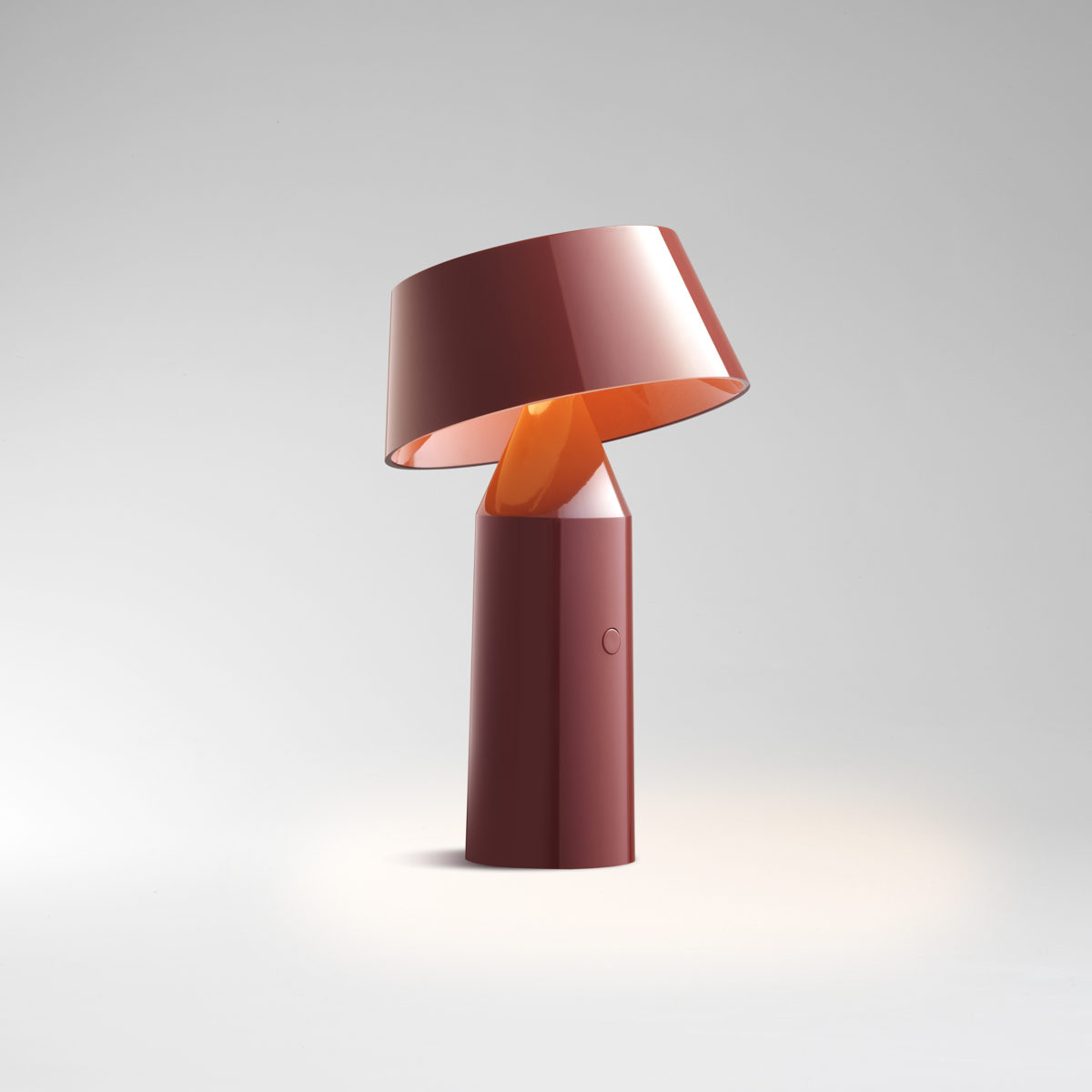 BICOCA - LED cordless polycarbonate table lamp by Marset