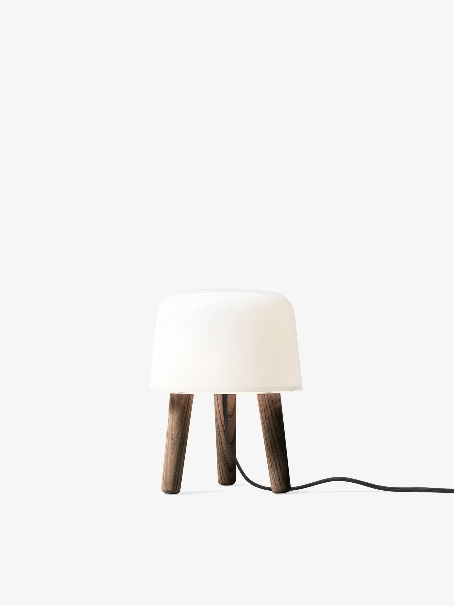 Milk Table Lamp NA1 by &tradition