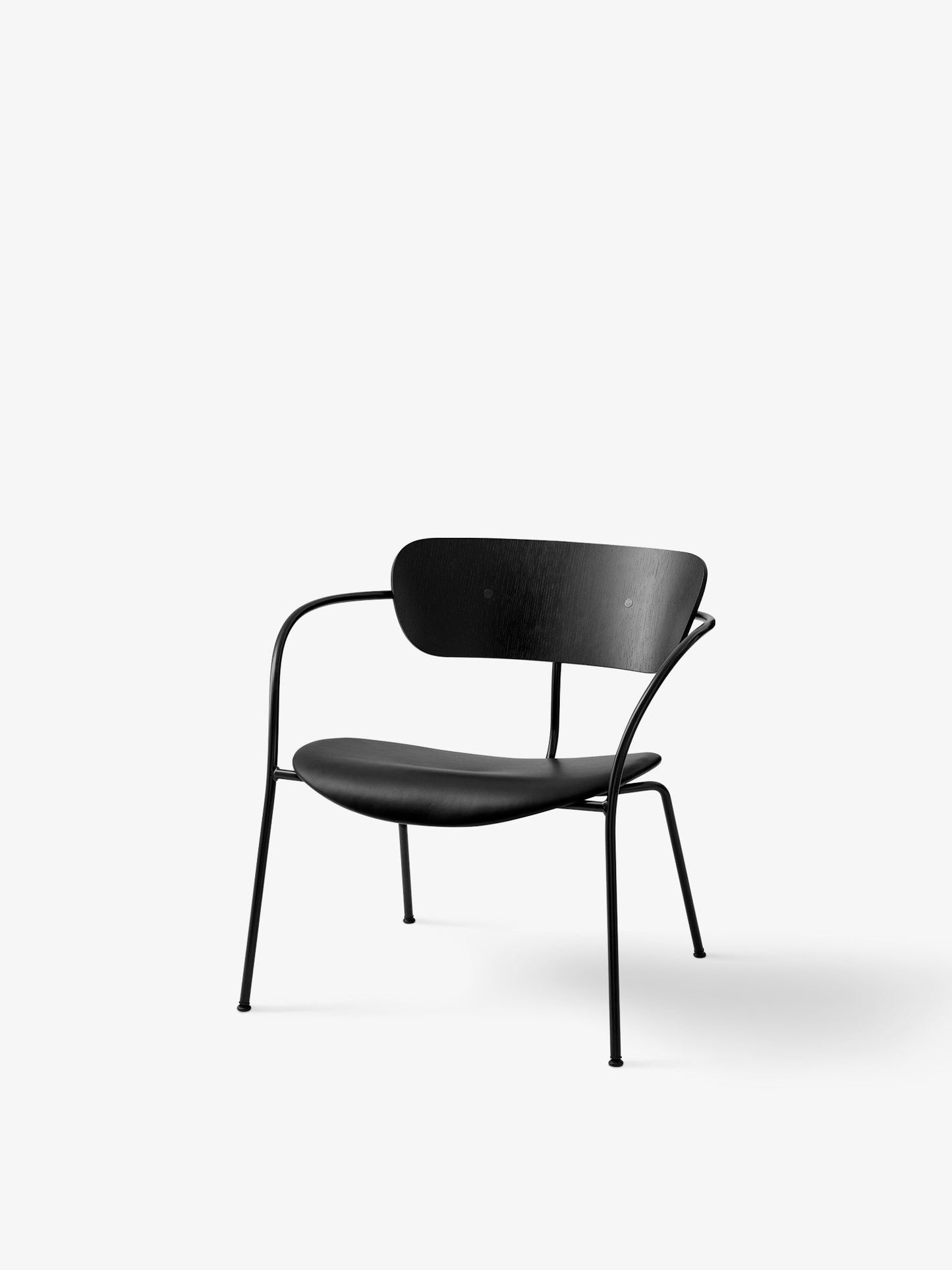 Pavilion Lounge chair AV6 by &tradition