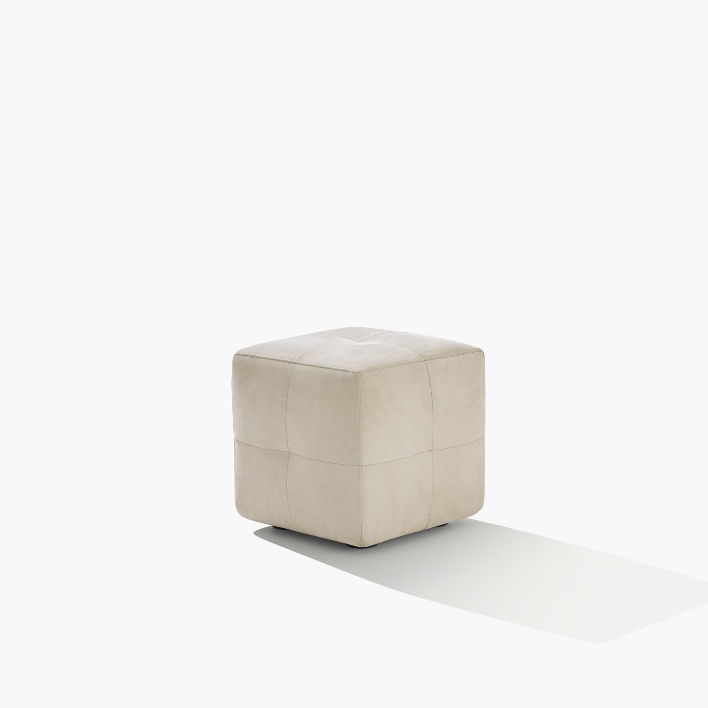 ONDA Poufs by Poliform