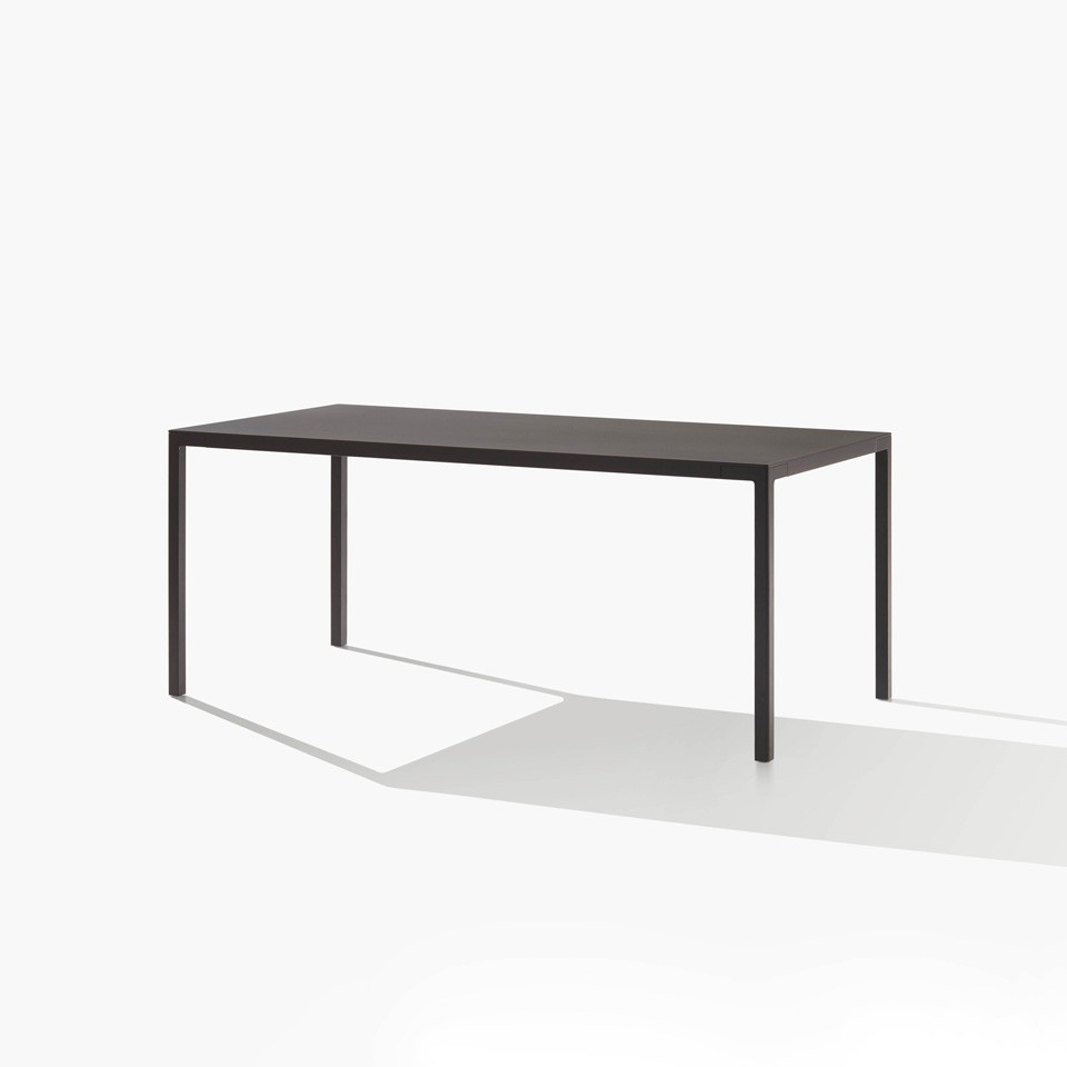 TREVI Tables by Poliform