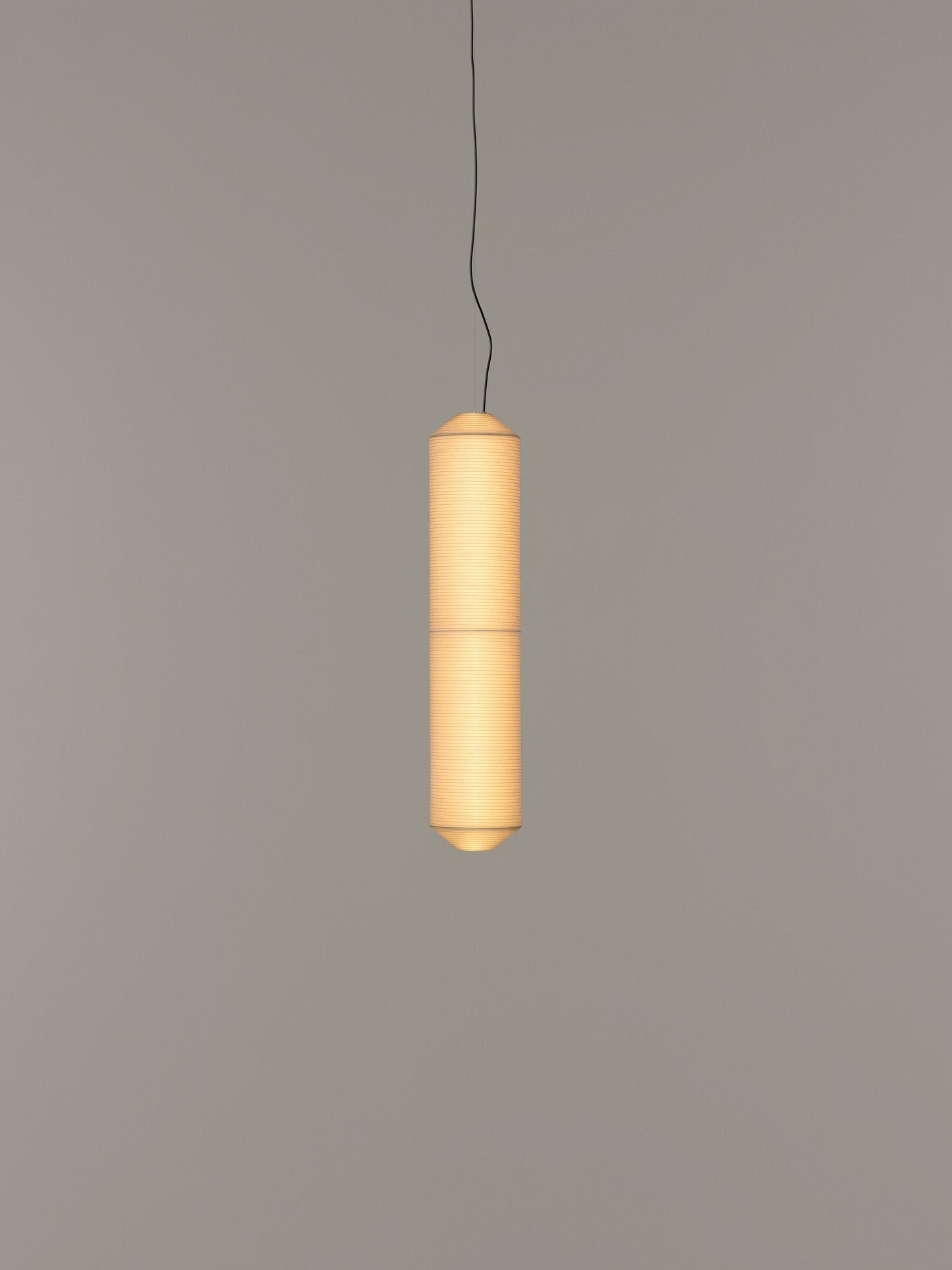 Tekiò Vertical - LED dimmable japanese paper pendant lamp by Santa & Cole