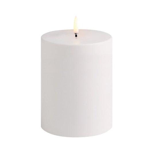 Outdoor LED pillar candle by Uyuni Lighting #10,1 x 12,8 cm, white #