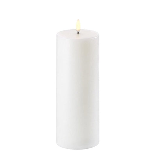 LED pillar candle 7,8 x 20 cm by Uyuni Lighting #nordic white #