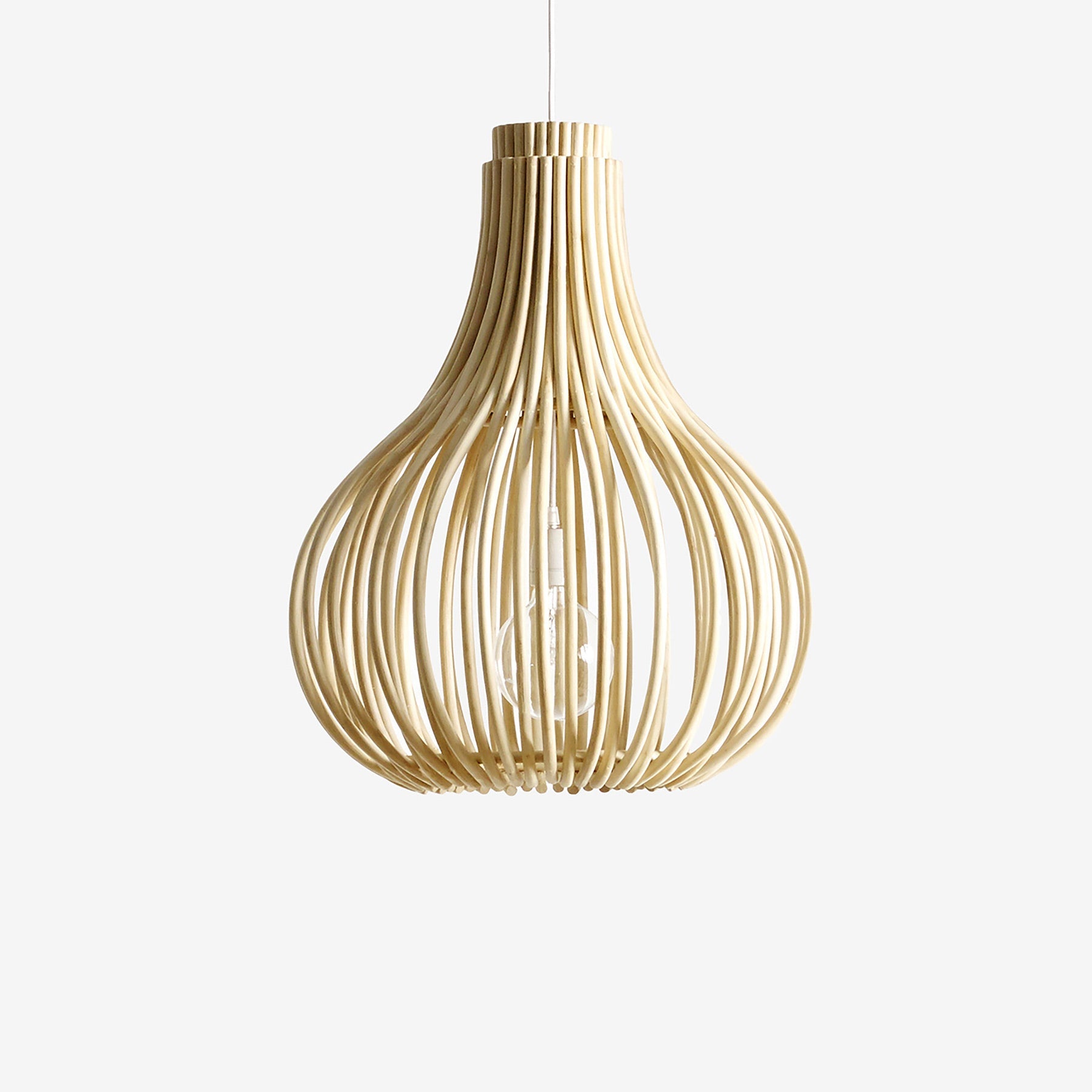 Rattan Pendant Lamp Bulb by Vincent Sheppard #Pure natural