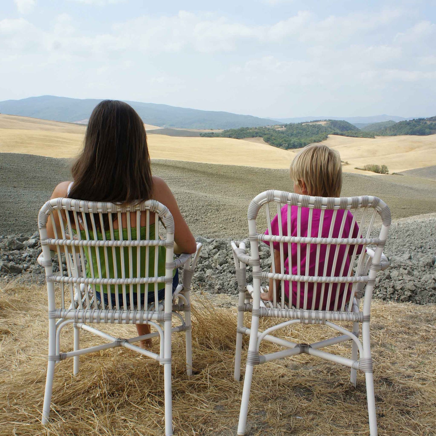 Wicker garden dining armchair with armrests Lucy by Vincent Sheppard