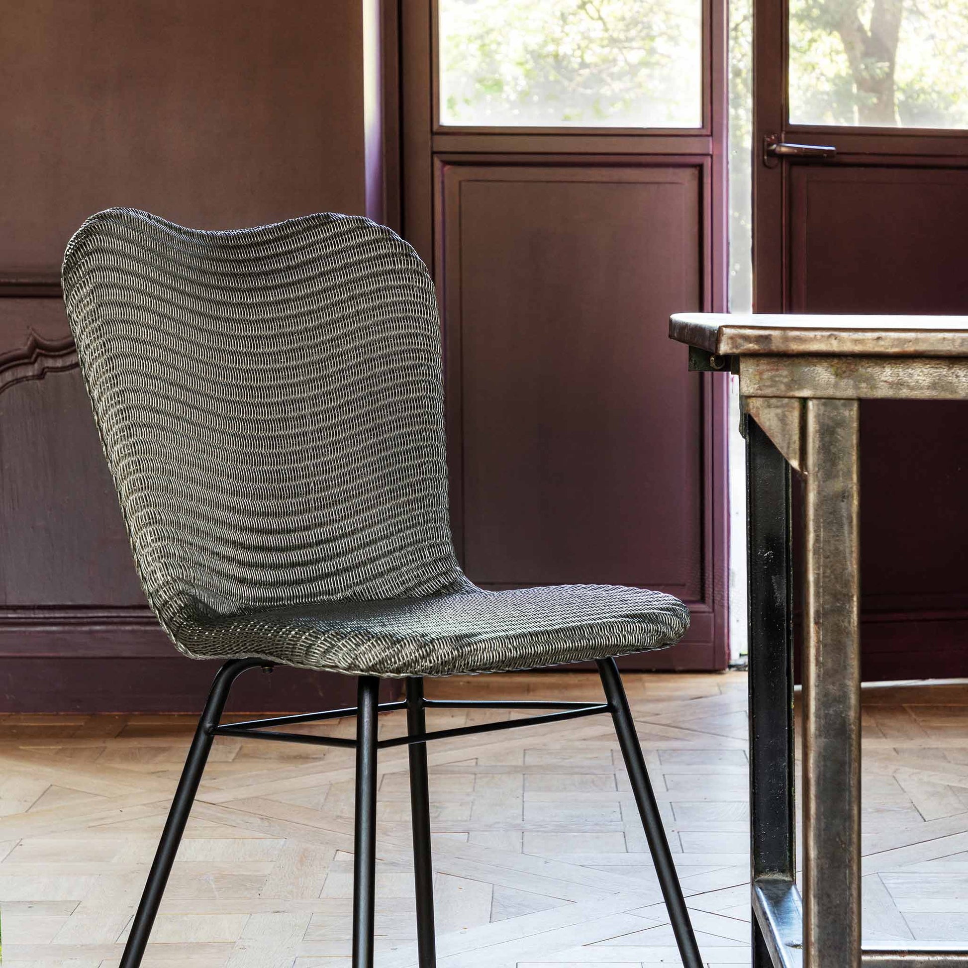 Lloyd loom chair steel A base Lily by Vincent Sheppard