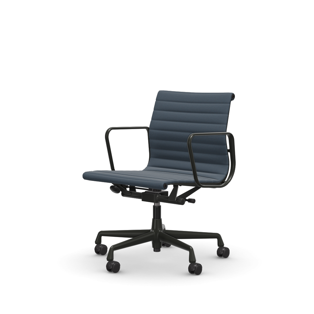 Aluminium Chairs EA 117 – Work (Cover material - Fabric Hopsak)