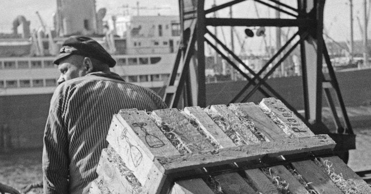 A Worker at Hamburg Harbor, Germany 1937, Printed 2021-DYV-992027