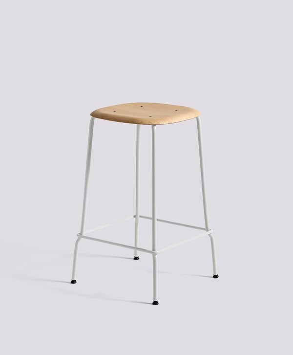 Soft Edge 80 Bar Stool by HAY