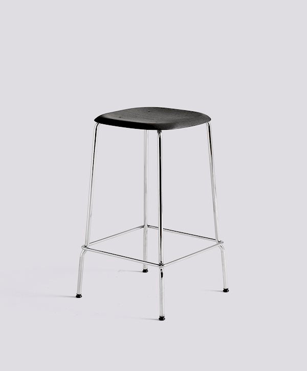 Soft Edge 80 Bar Stool by HAY