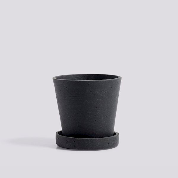 Flowerpot With Saucer by HAY