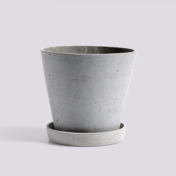 Flowerpot With Saucer by HAY