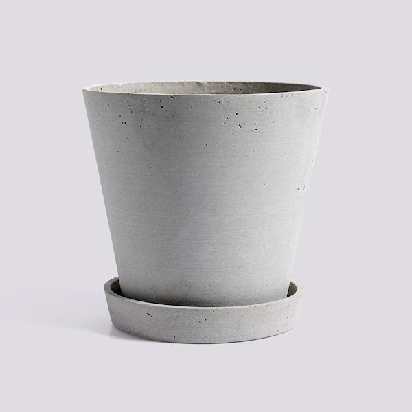 Flowerpot With Saucer by HAY