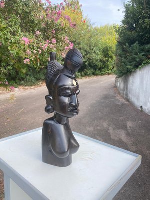 African Wooden Bust of a Woman, 20th Century-UR-1720204