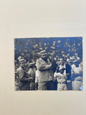 Alberto Korda "Fidel Castro playing baseball" Cuba 1970 1970-ICD-788849