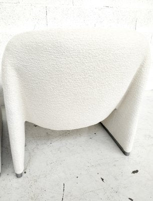 Alky Chairs in White Bouclè by Giancarlo Piretti for Anonima Castelli, 1970s, Set of 2-RNN-2000892