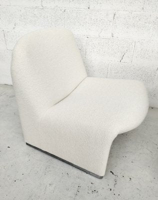 Alky Chairs in White Bouclè by Giancarlo Piretti for Anonima Castelli, 1970s, Set of 2-RNN-2000892