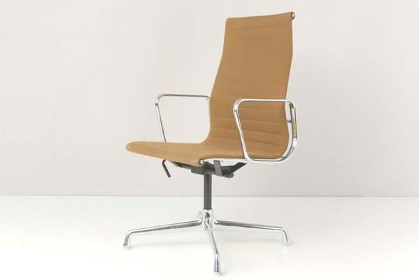 Alu Group Conference Chair by Charles & Ray Eames for Vitra, 1958-LOB-848134