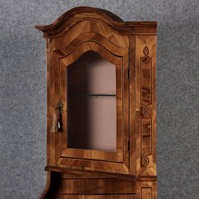 Ancient Baroque Showcase in Walnut, 1730-DXD-1750455