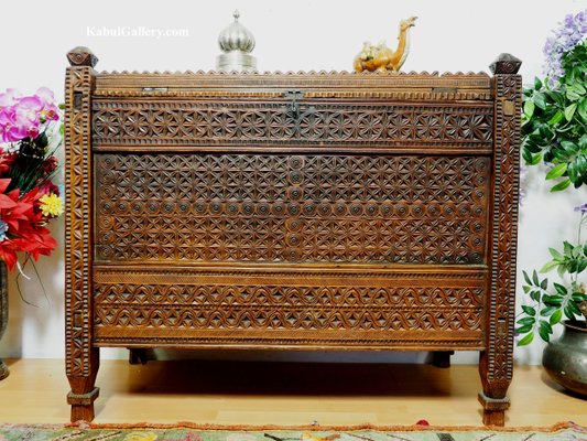 Antique 19th Century Cedar Wood Treasure Dowry Chest, Afghanistan, 1890s-UZN-1389274