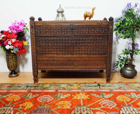 Antique 19th Century Cedar Wood Treasure Dowry Chest, Afghanistan, 1890s-UZN-1389274