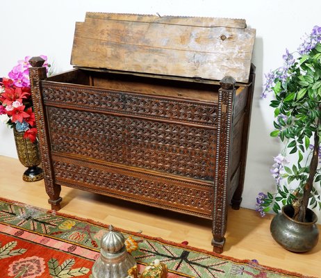 Antique 19th Century Cedar Wood Treasure Dowry Chest, Afghanistan, 1890s-UZN-1389274