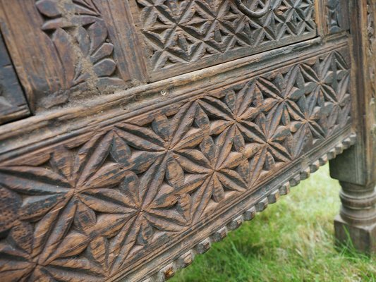 Antique Afghan Chest in Wood, 1930s-UZN-1399182