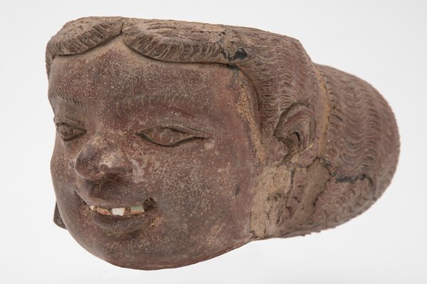 Antique Artefact Majapahit Terracotta Expressive Head-KL-620418