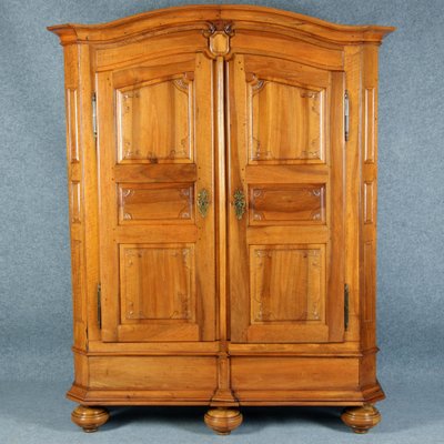 Antique Baroque Lake Constance Cabinet in Walnut, 18th Century-DXD-1789924