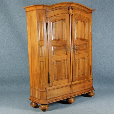 Antique Baroque Lake Constance Cabinet in Walnut, 18th Century-DXD-1789924