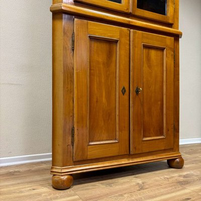 Antique Biedermeier Corner Cupboard in Cherry, 1830-ALF-2033617