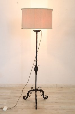 Antique Candelabra in Forged Iron, 1650s-DCO-1031263