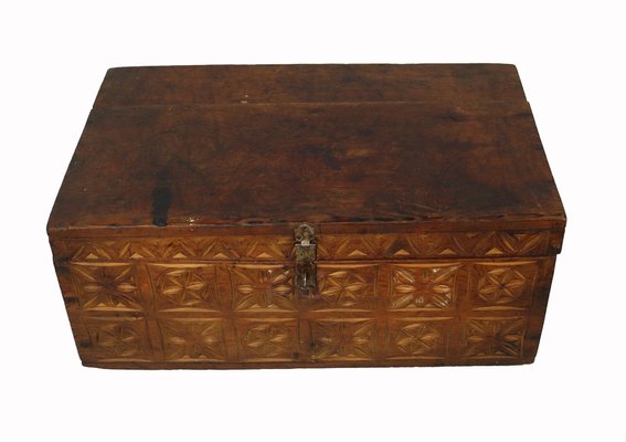 Antique Cedar Wood Treasure Dowry Chest Box, Nuristan, Afghanistan, 1920s-UZN-1404924