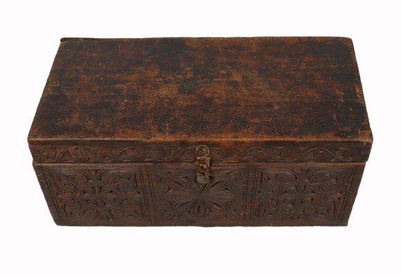 Antique Cedar Wood Treasure Dowry Chest Box, Nuristan, Afghanistan, 1920s-UZN-1404921