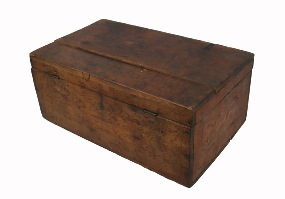 Antique Cedar Wood Treasure Dowry Chest Box, Nuristan, Afghanistan, 1920s-UZN-1404924