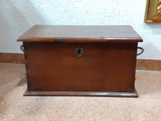 Antique Chest in Walnut-AKA-1793052