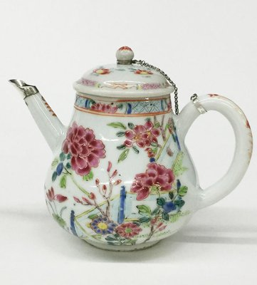 Antique Chinese Famille Rose Teapot With Cover-UCH-1224797