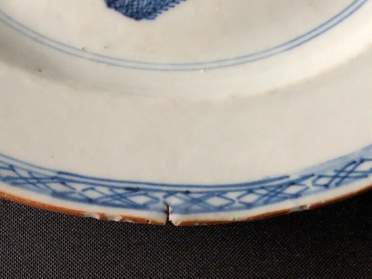 Antique Chinese Porcelain Plate with Floral Blue and White-QKG-1331499