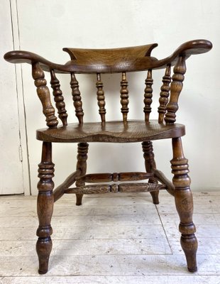 Antique English Elm Wood Windsor Captains Chair, 1900s-WZZ-1282620