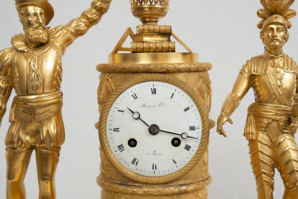 Antique French Empire Clock in Finely Chiseled Golden Bronze, 19th Century-KKK-1447016