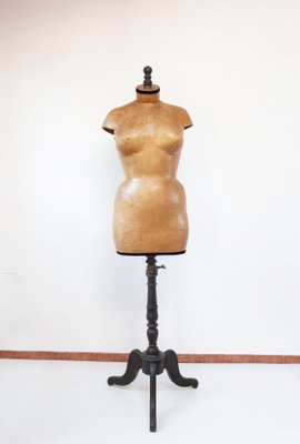 Antique French Female Mannequin in Papier Maché and Wood, 1930s-JWI-2032029