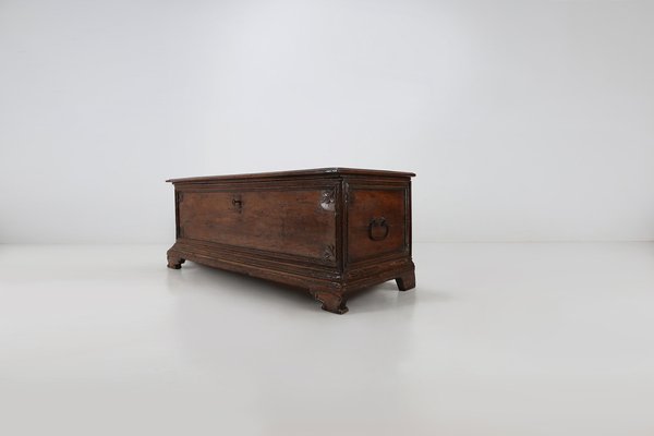 Antique French Oak Chest Linen Trunk, 1800-YSY-1334110