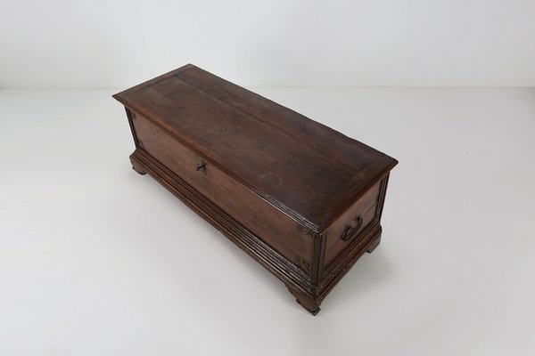 Antique French Oak Chest Linen Trunk, 1800-YSY-1334110