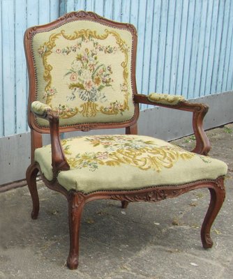 Antique Louis XV Style Carved Oak Armchair, 19th Century-EA-1251527