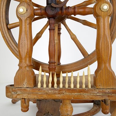 Antique Majestic Spinning Wheel in Ebony Wood-RY-659618