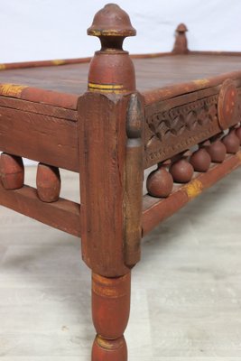 Antique Pakistanian Coffee Table in Wood, 1920s-UZN-1395888